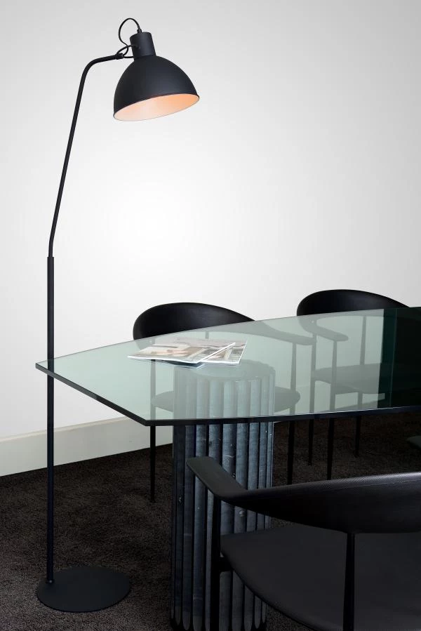 Lucide SHADI - Floor reading lamp - 1xE27 - Black - ambiance 1